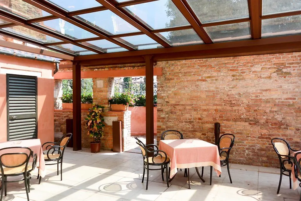 Hotel Santa Chiara Venice