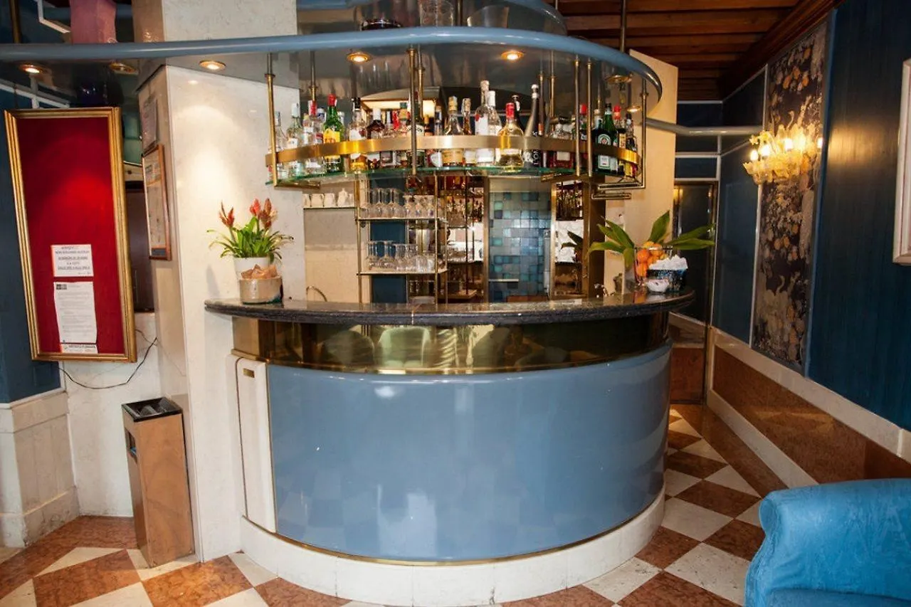 Hotel Santa Chiara Venice