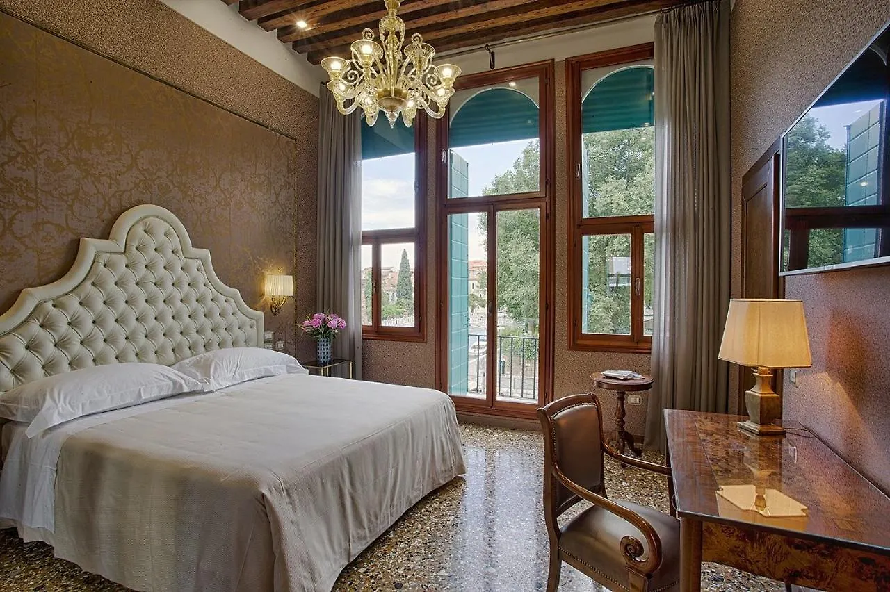 Hotel Santa Chiara Venice